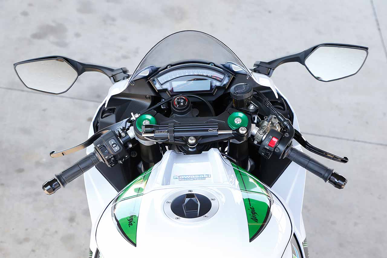 Historic Bikes／KAWASAKI Ninja ZX-10R】走り出した瞬間馴染む感性