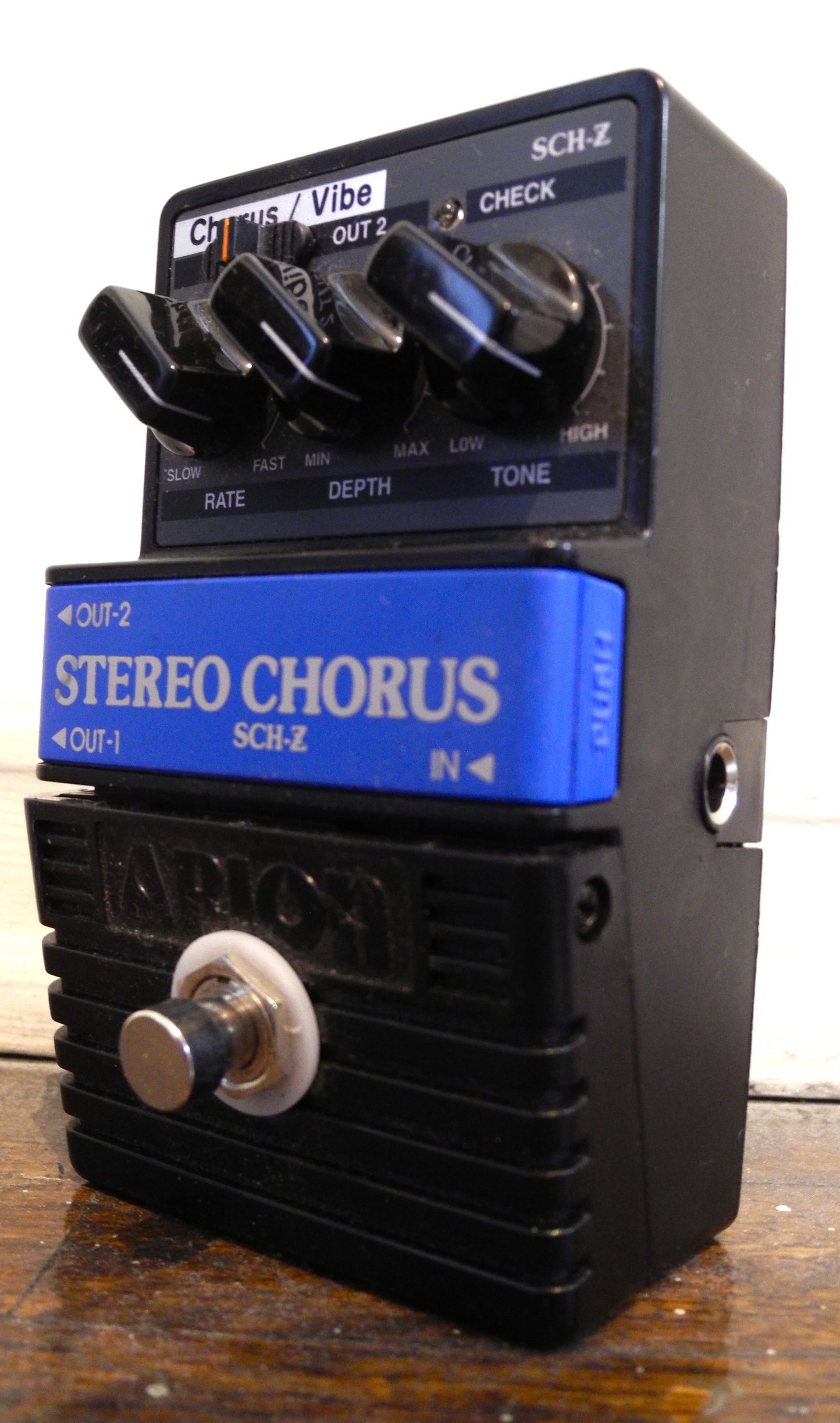 The E.W.S. Arion SCH-Z Chorus/Vibe Mod, The Ultimate Chorus Pedal