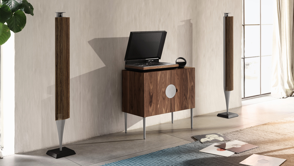 Bang & Olufsen's Beosystem 72-22 Is a New Take On an Old Classic
