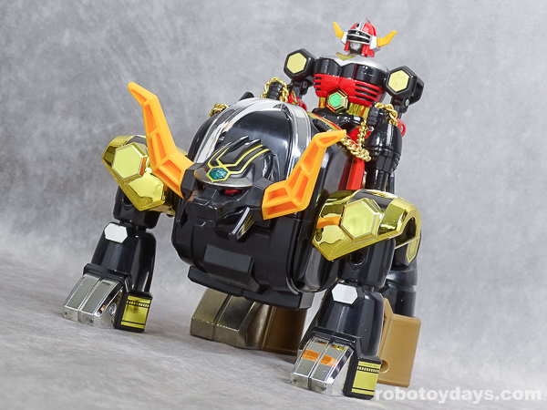 DX超合金 騎獣合身ブルタウラス (Bulltaurus) レビュー | RoboToyDays