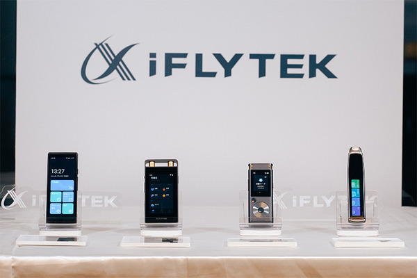 中国で40万台を販売した文字起こし機能付きAIボイスレコーダー