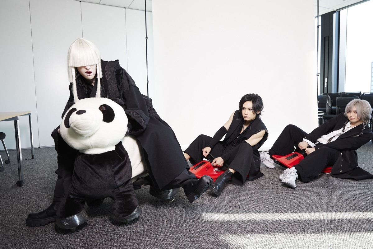 インタビュー】まっすぐに、無二の道を突き進む！──-真天地開闢集団