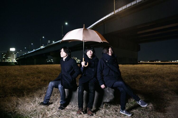 indigo la End、会場限定シングル『幸せな街路樹.ep』をリリースする