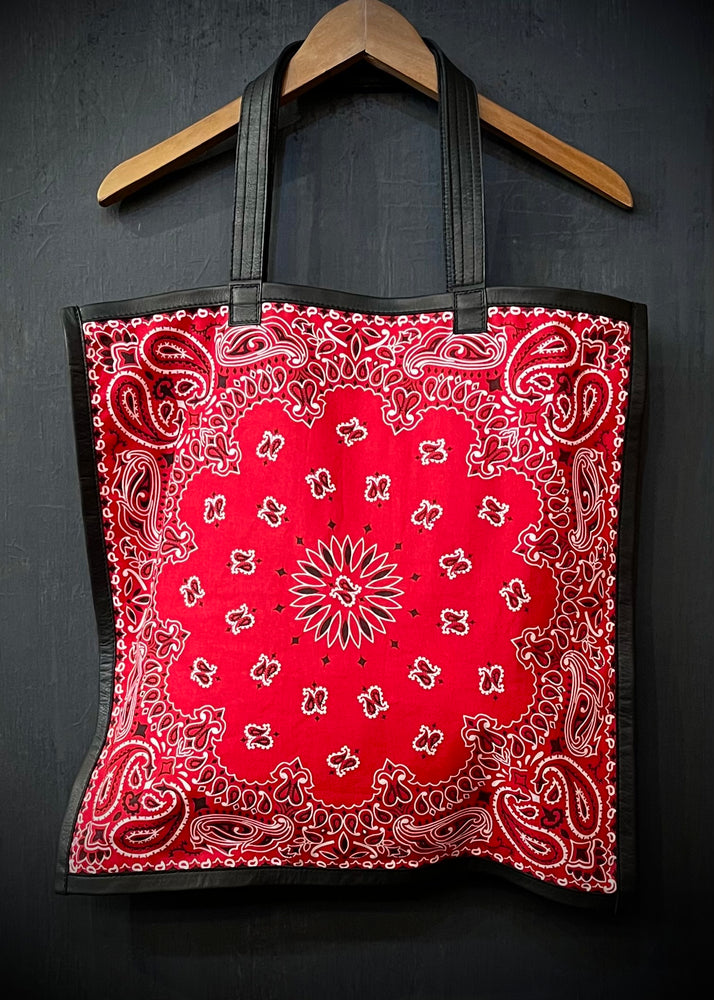 RTH SIMPLE TOTE - CLASSIC BANDANA - RED W/ BLACK LEATHER TRIM