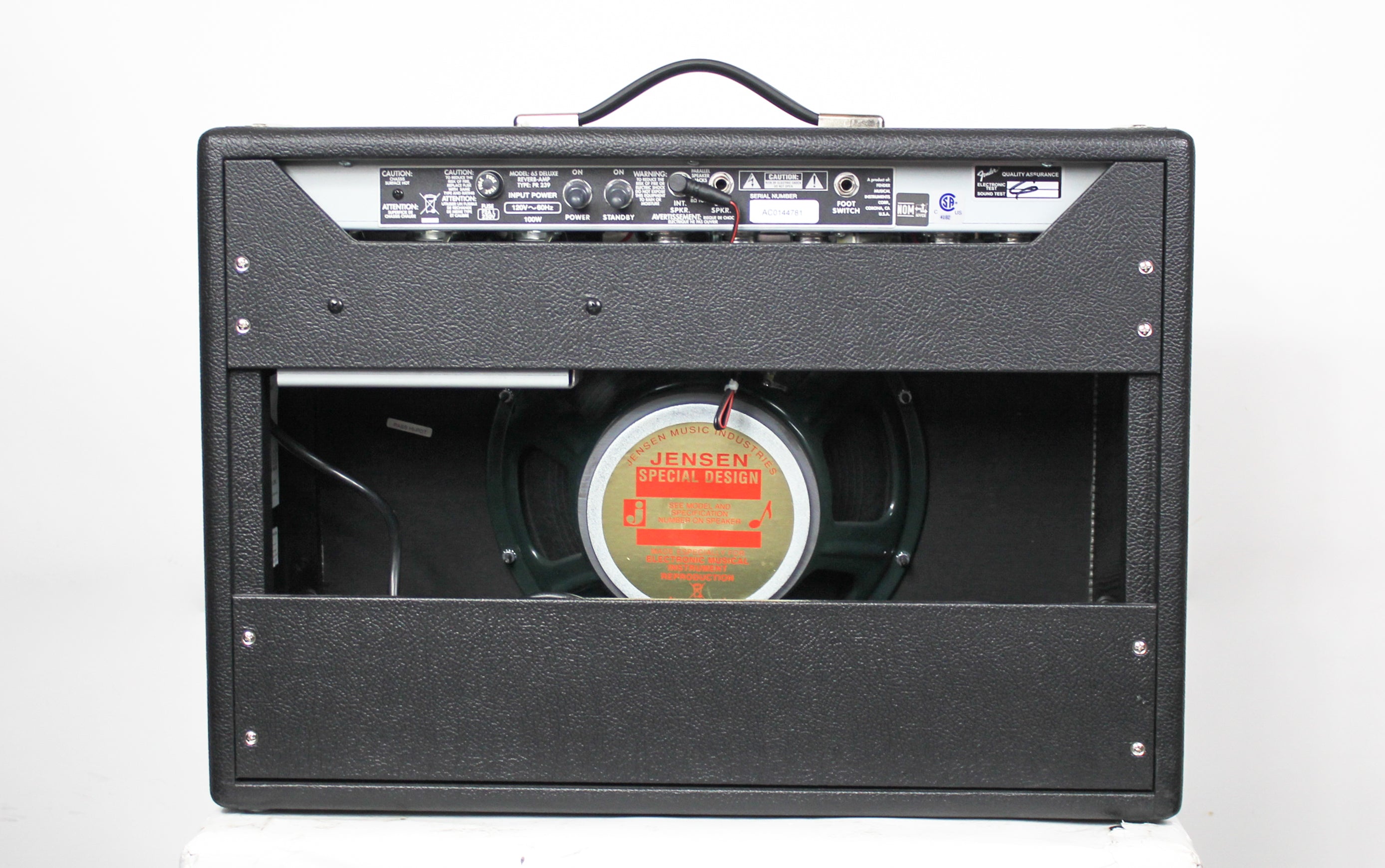 Fender '65 Deluxe Reverb Reissue — Rudy's Music