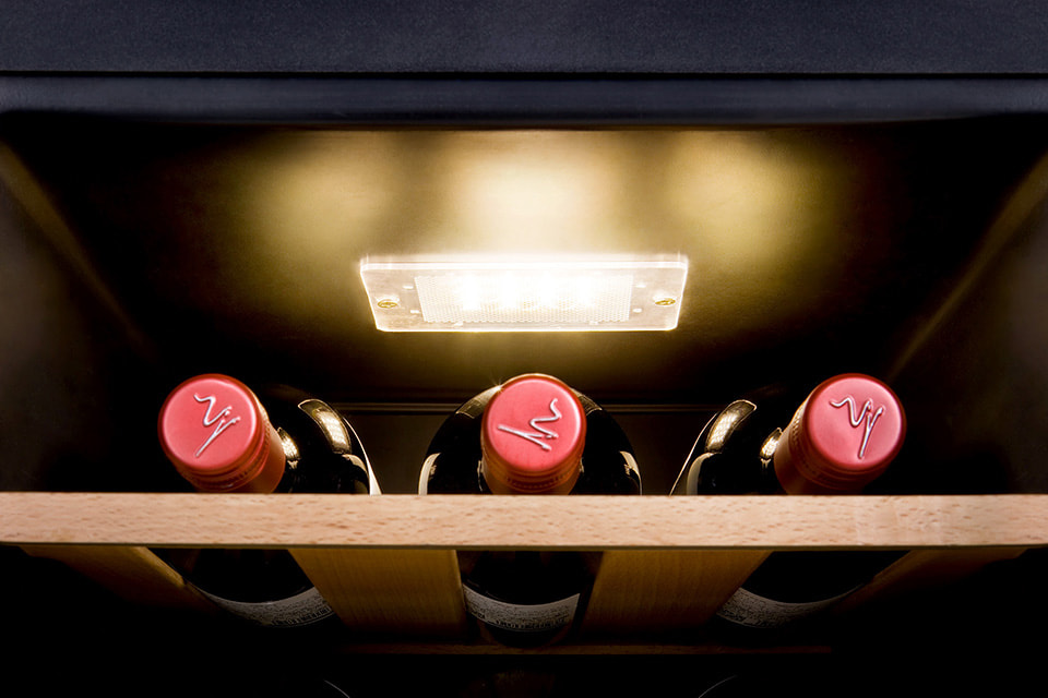 FURNIEL | 製品 | ワインセラー・日本酒セラーのさくら製作所