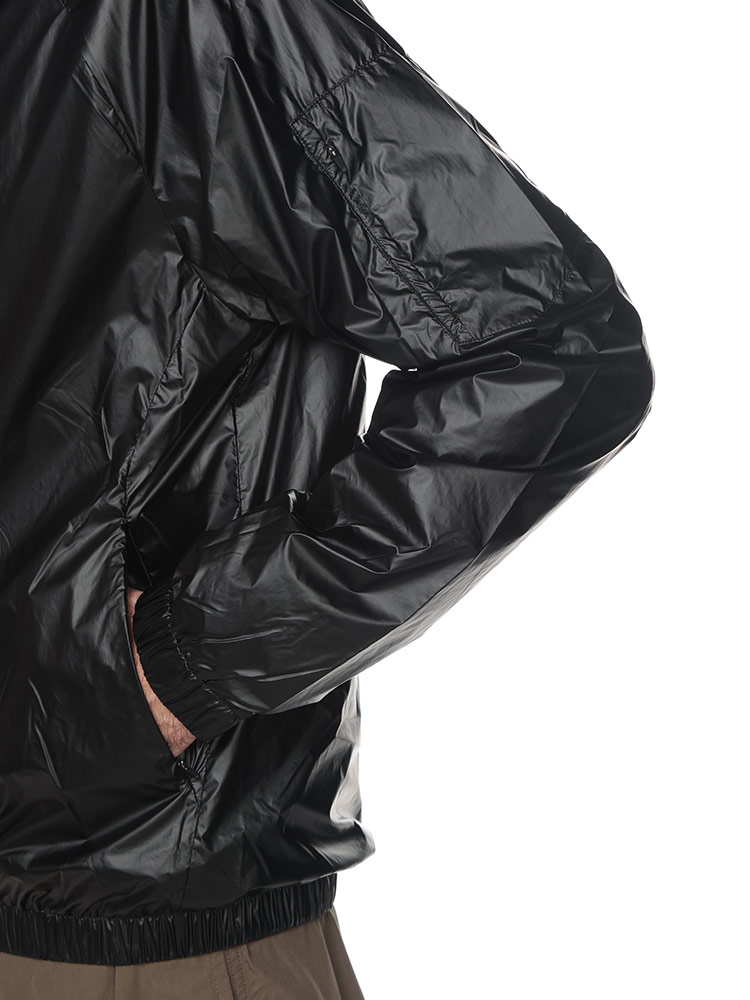 EMPORIO ARMANI (エンポリオアルマーニ) Dynamic Athlete フード付き