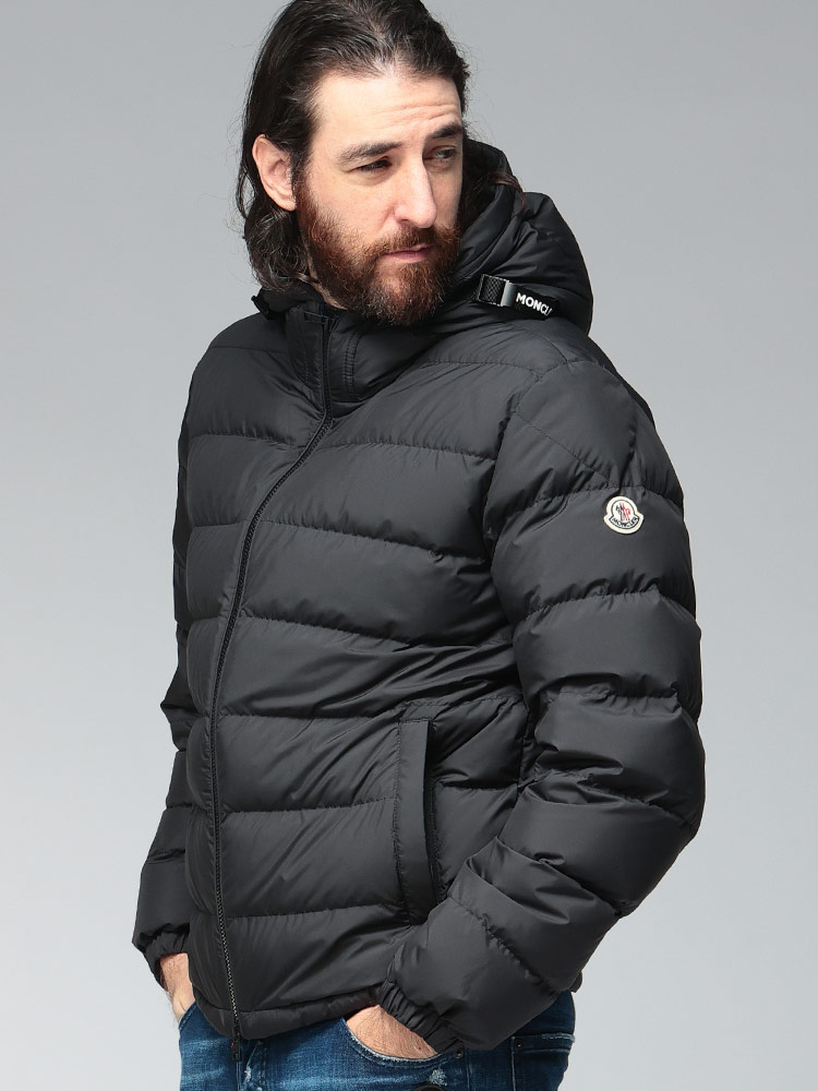 MONCLER (モンクレール) フードロゴストラップ フルジップ ダウン