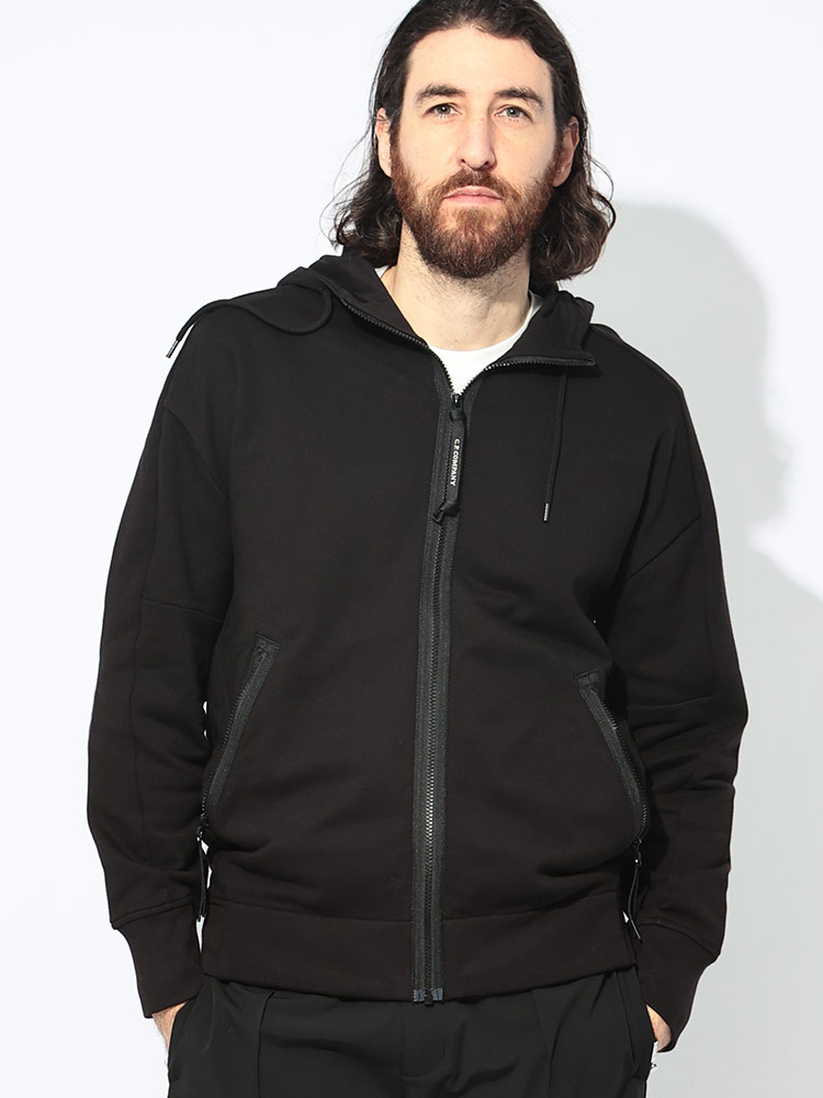 C.P COMPANY (シーピーカンパニー) ジップポケット フルジップ