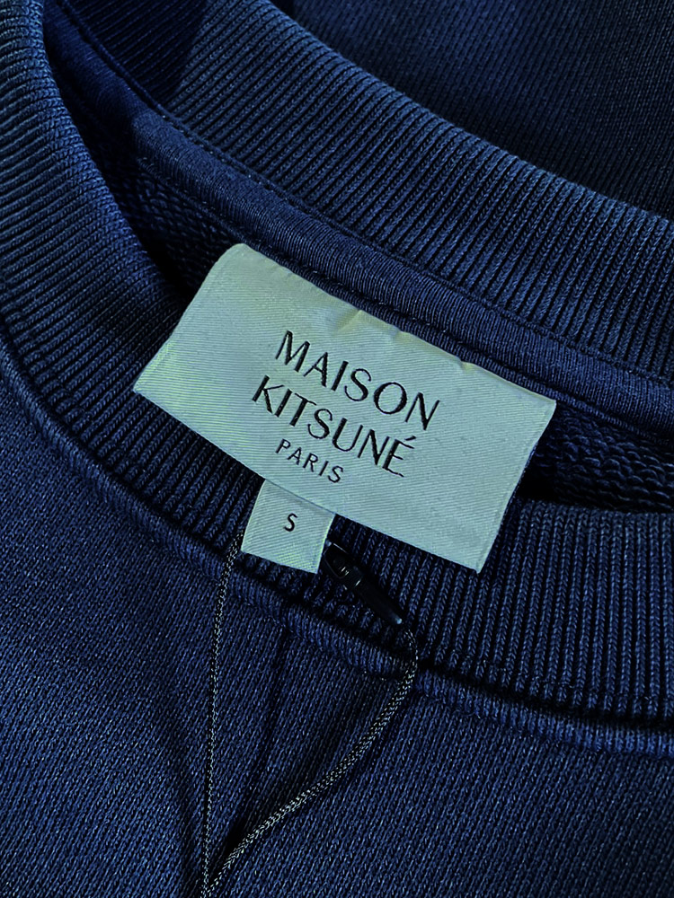 MAISON KITSUNE (メゾンキツネ) ワンポイント クルーネック トレーナー