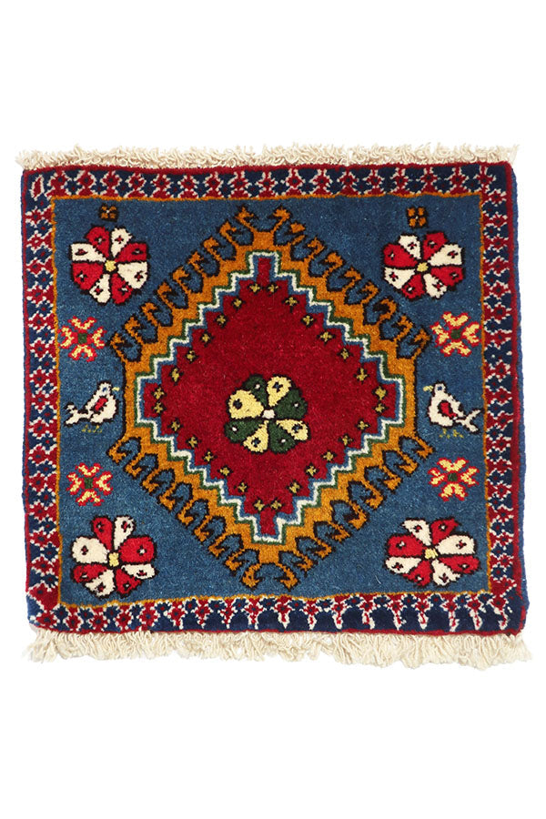 ヤラメ【サティラグス | 手織り絨毯専門店】