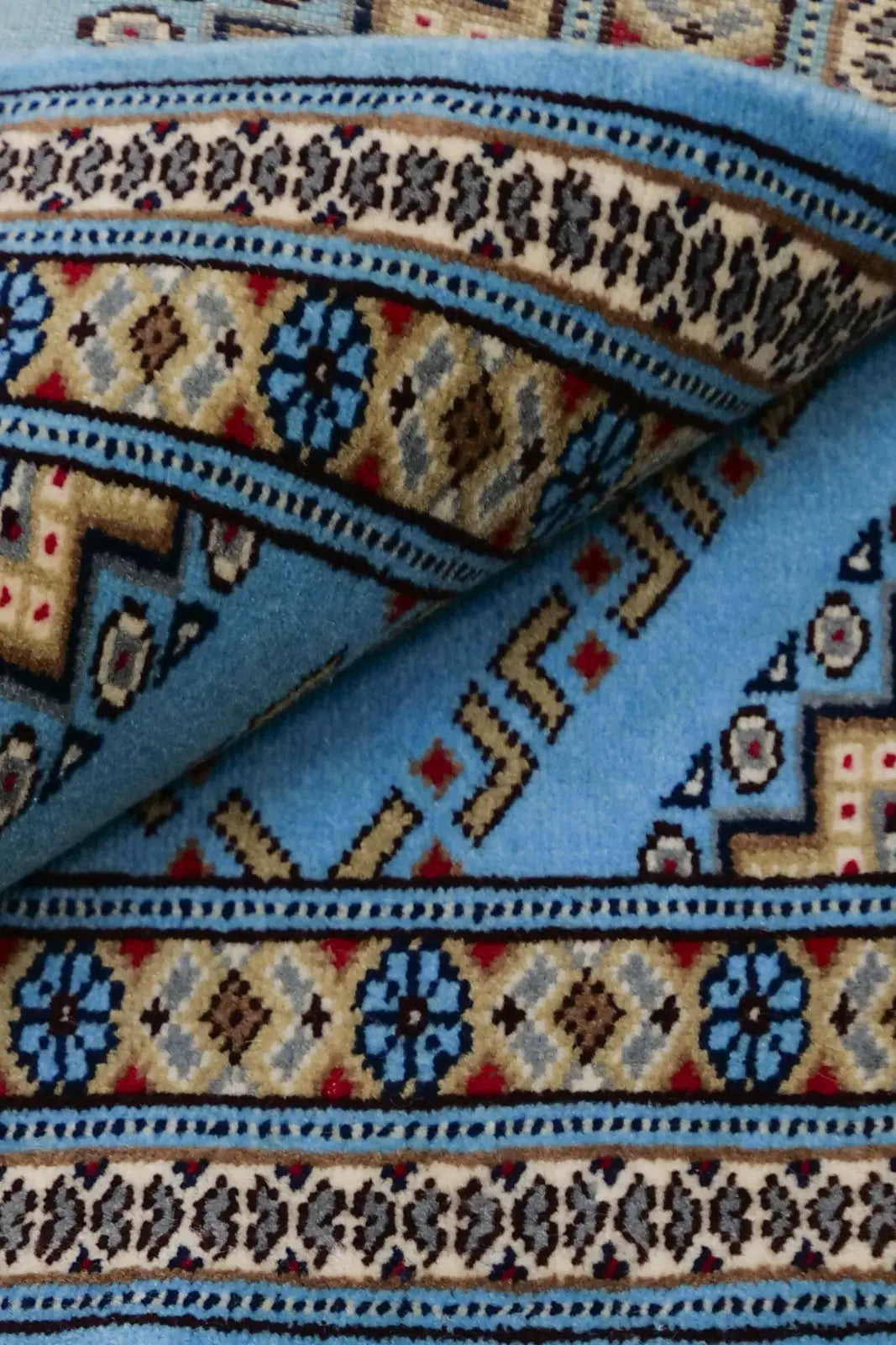 パキスタン絨毯 ファインクオリティ 約48cm x 76cm｜SATHI RUGS