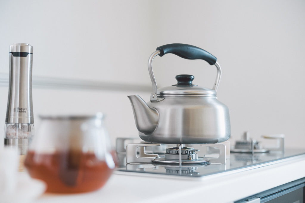 再入荷！！】柳 宗理 ステンレスケトル つや消し – 佐藤商会 ONLINE STORE