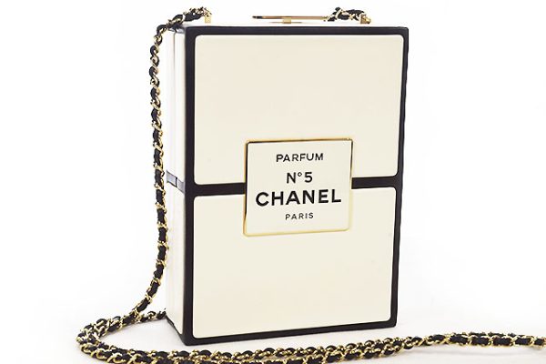 シャネル CHANEL NO'5 パフュームボックス 香水ボックス チェーン