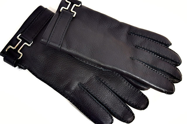 glove4.jpg