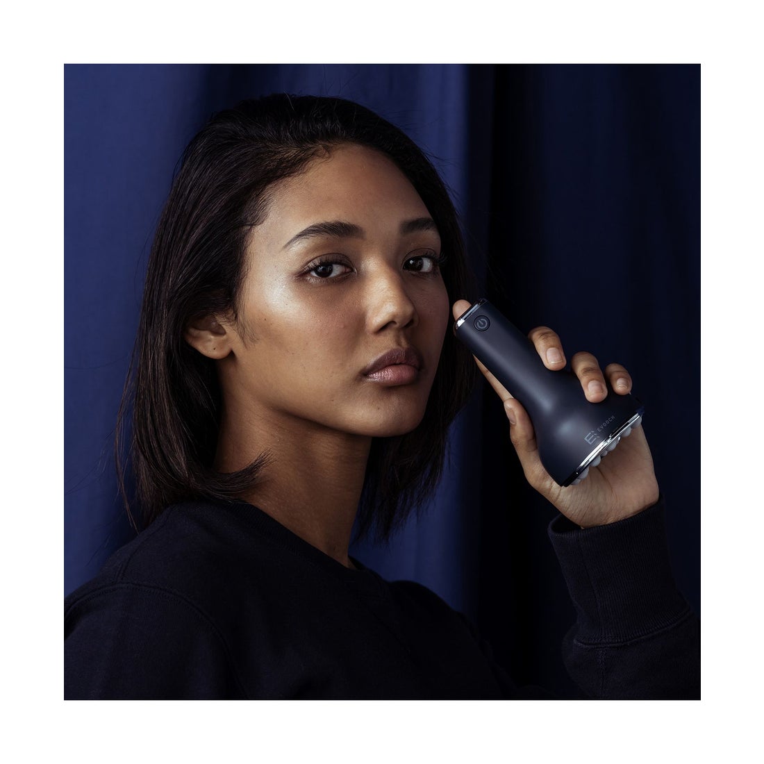 EVOOCH エボーク コンパクトボディリフト EMS 腹筋 LED 温感 振動 防水