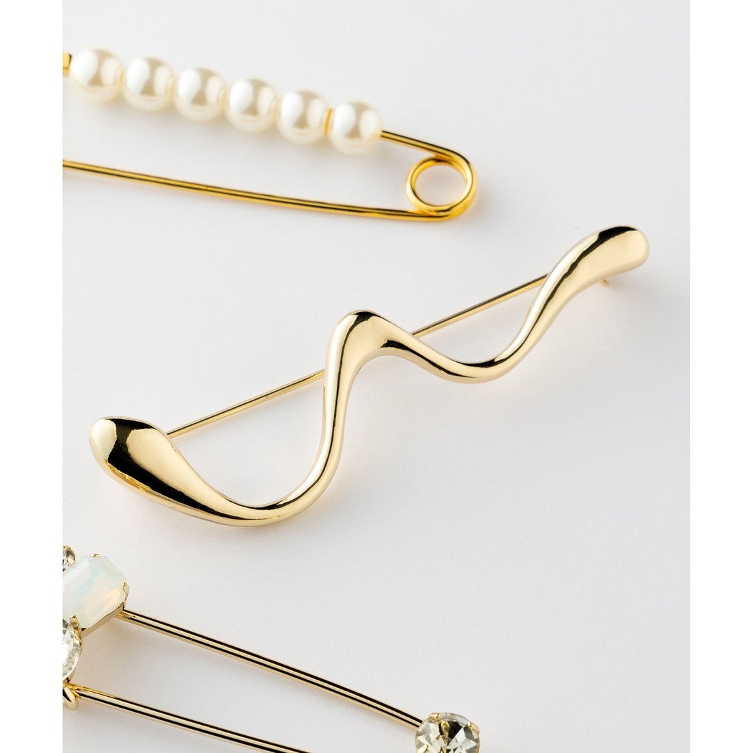 23区 ニュアンス ライン ブローチ （ゴールド系） -ファッション通販