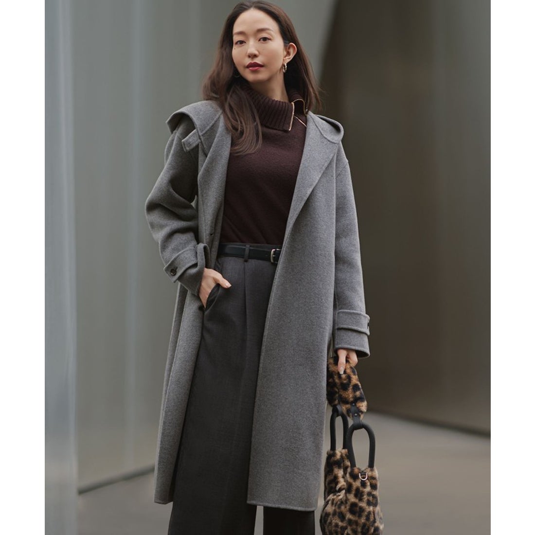 ニジュウサンク 23区 【見上愛さん着用】MANTECOPureリバー フード