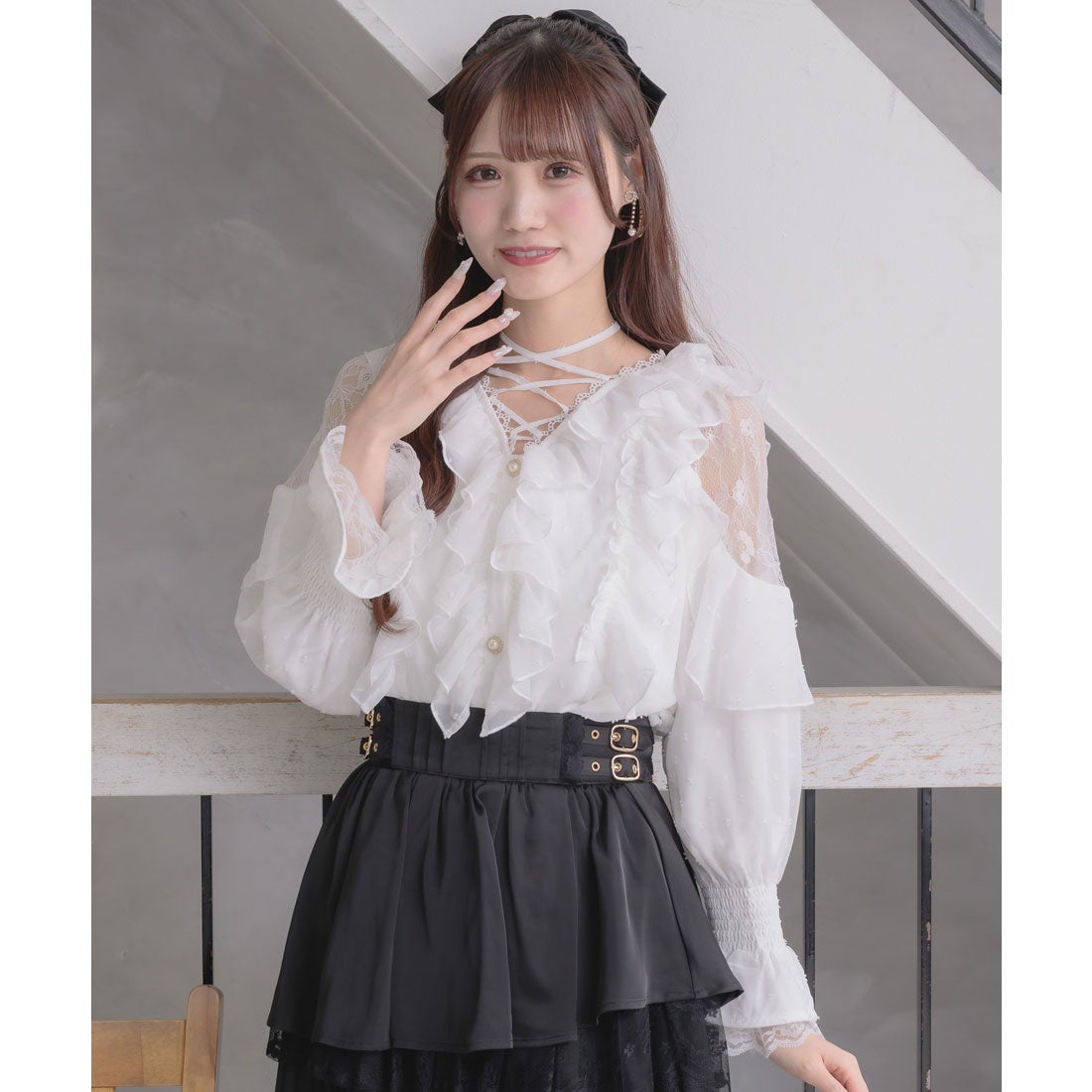 クチュールバイロジータ couture BY ROJITA クロスネックフリル