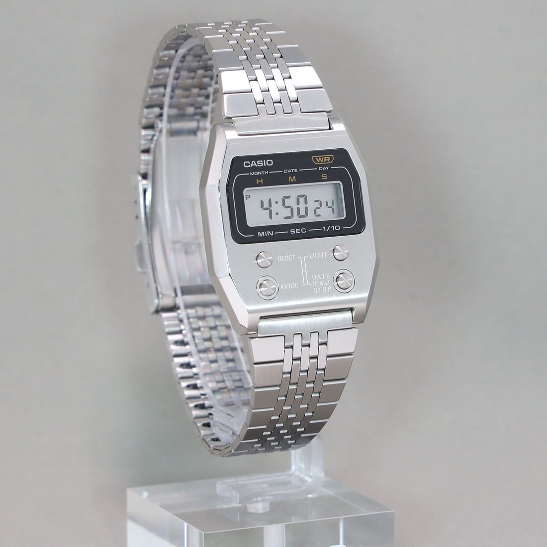CASIO CLASSIC / A1100D-1JF （ブラック×シルバー） - ファッション