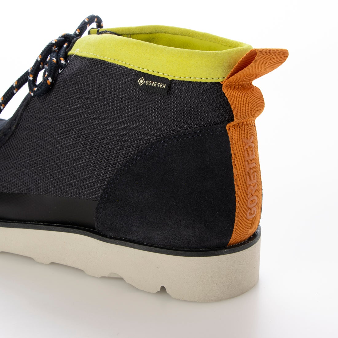 クラークス Clarks CLARKS GORETEX Wallabee 2.0 GTX ワラビー