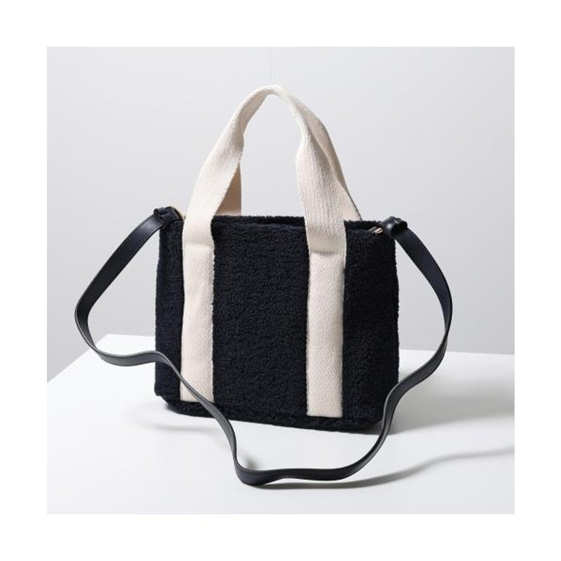 クロエ Chloe Chloe Kids ショルダーバッグ C20688 ボア ミニトート