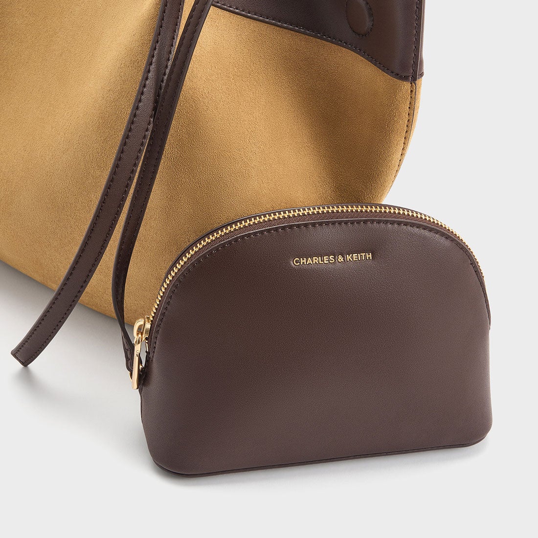 CHARLES & KEITH Calla カルラ ラージスエードトートバッグ （Sahara