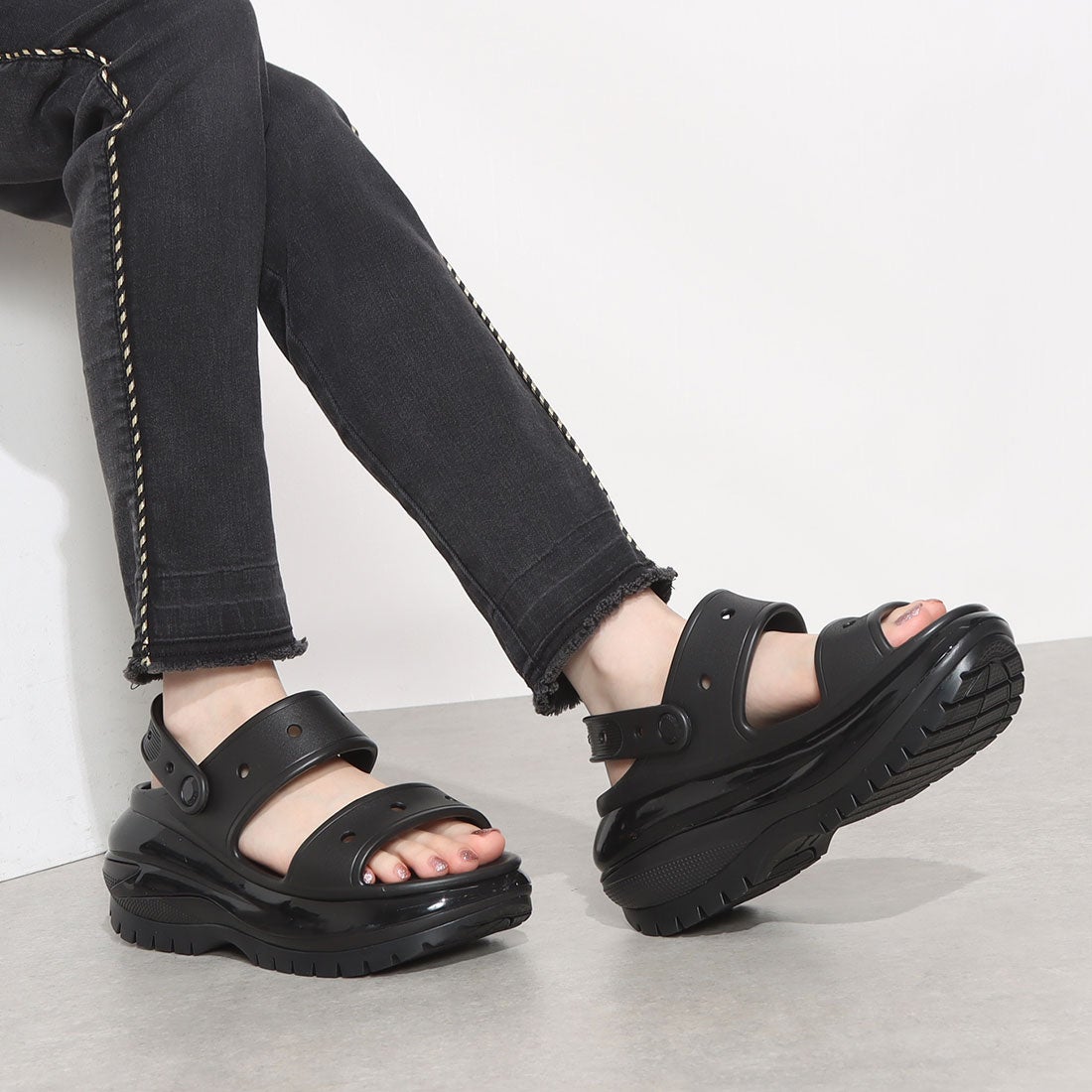 クロックス crocs クラシック メガクラッシュ サンダル サンダル