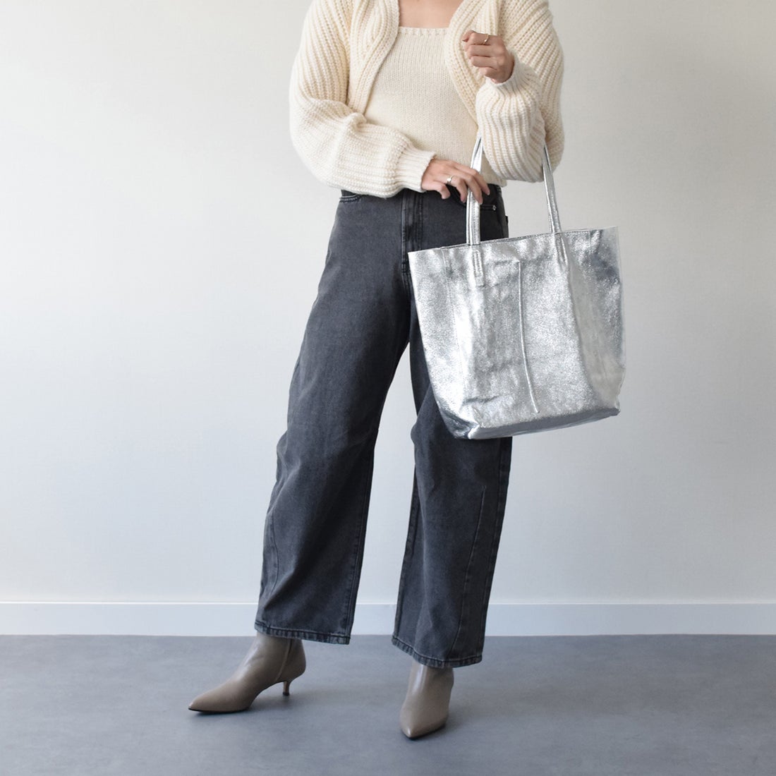 アンドレアカルドネ Andrea Cardone メタリックレザートートバッグ