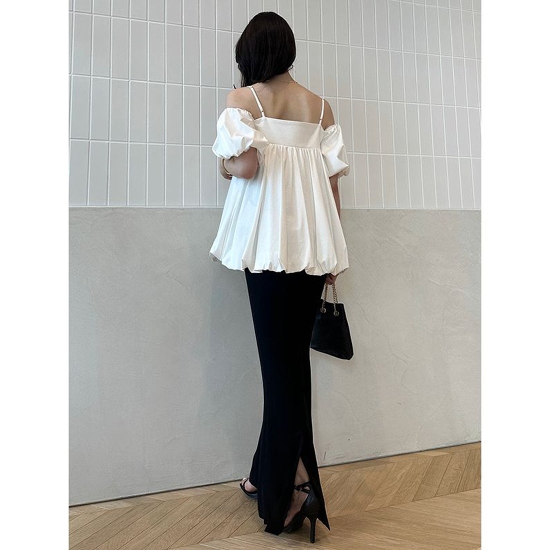 アニュアンス anuans オフショルダーバルーンキャミソール （RED