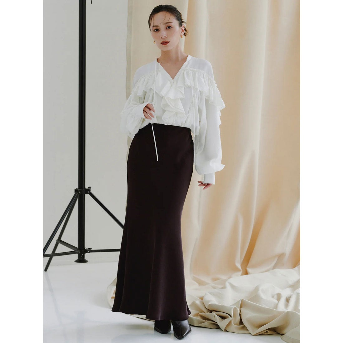 アニュアンス anuans リンクルラッフルブラウス （BEIGE