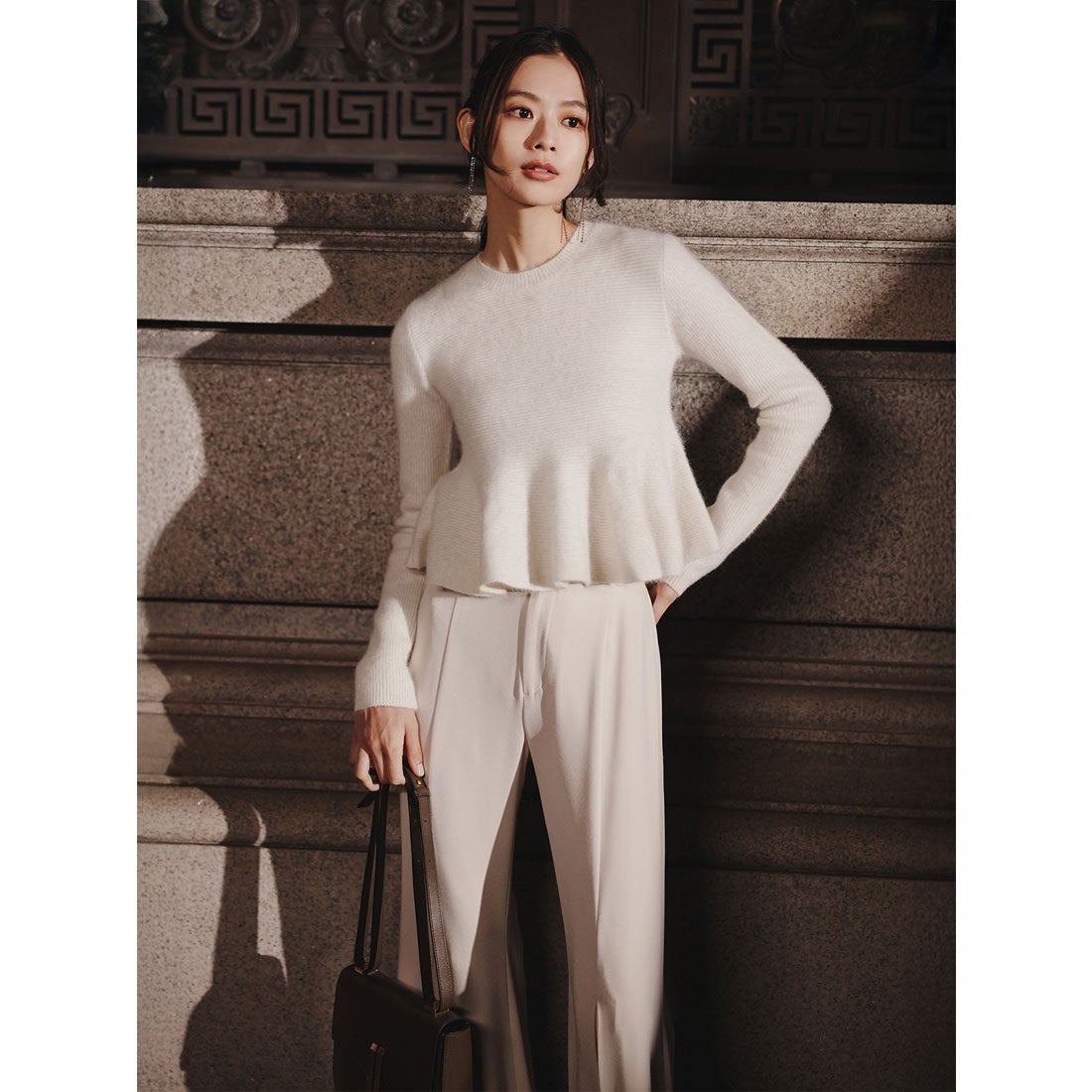 アニュアンス anuans ペプラムショートニットトップス （BEIGE