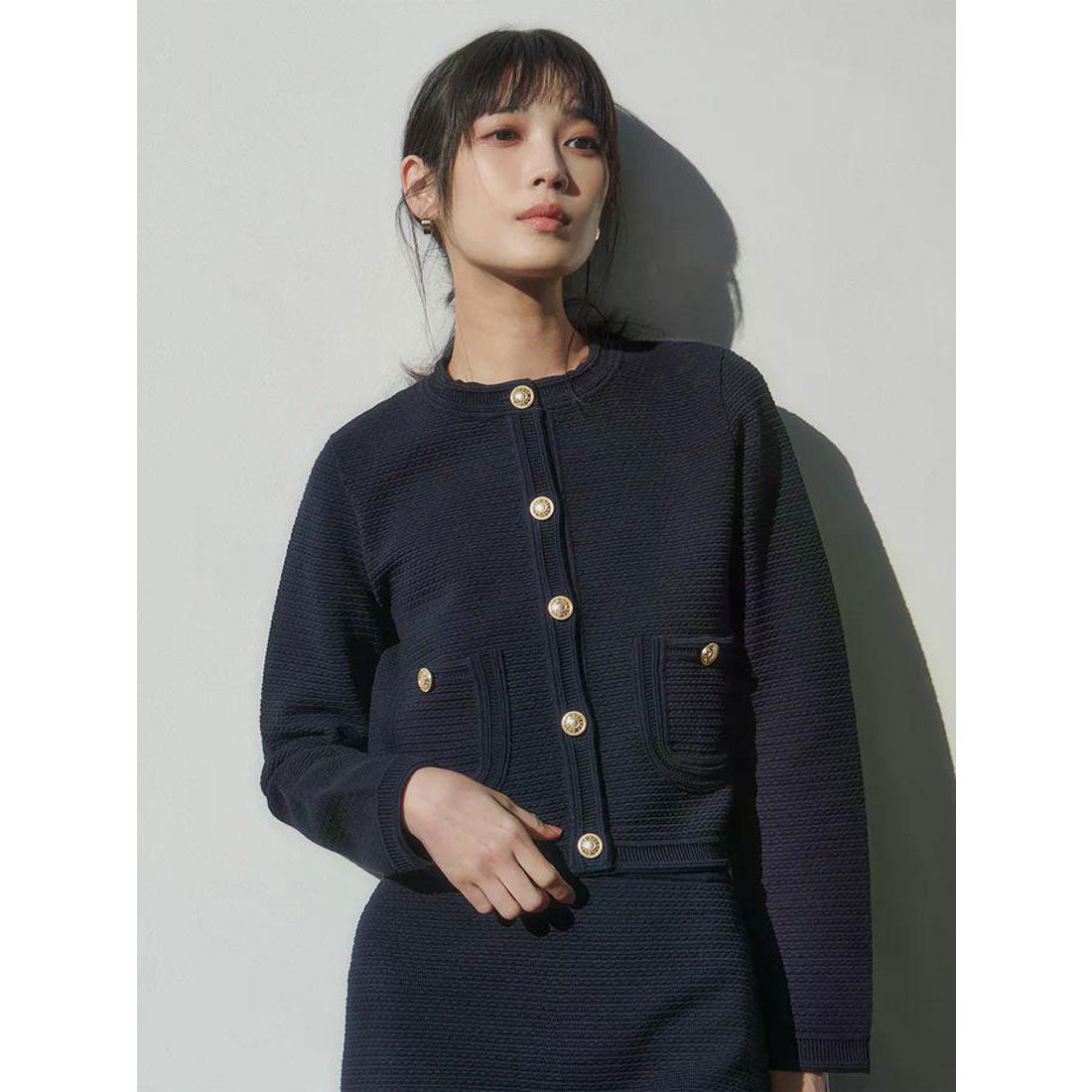 アニュアンス anuans ノーカラーラーベンニットジャケット （NAVY