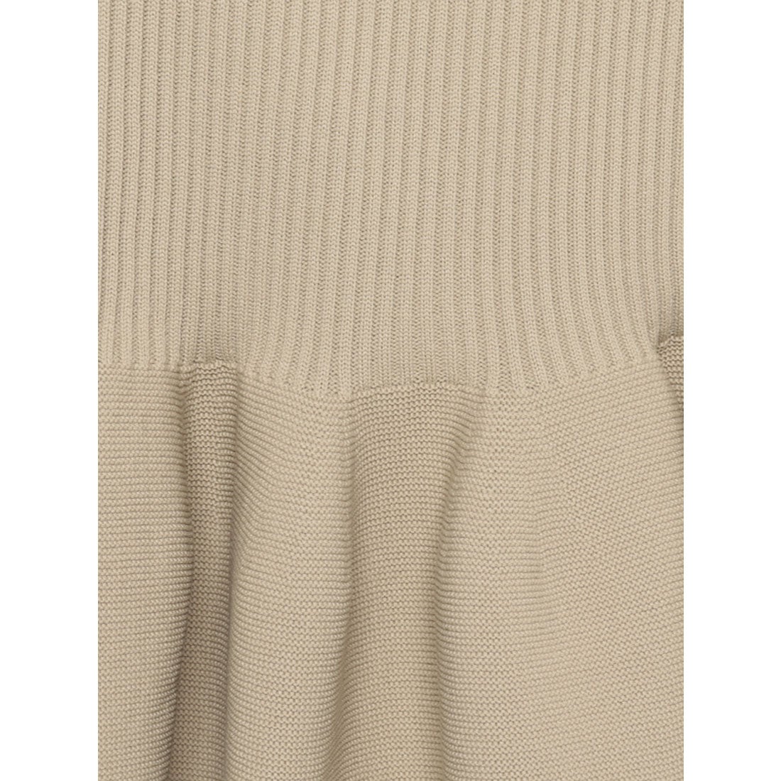 アニュアンス anuans ホールガーメントペプラムニットキャミソール