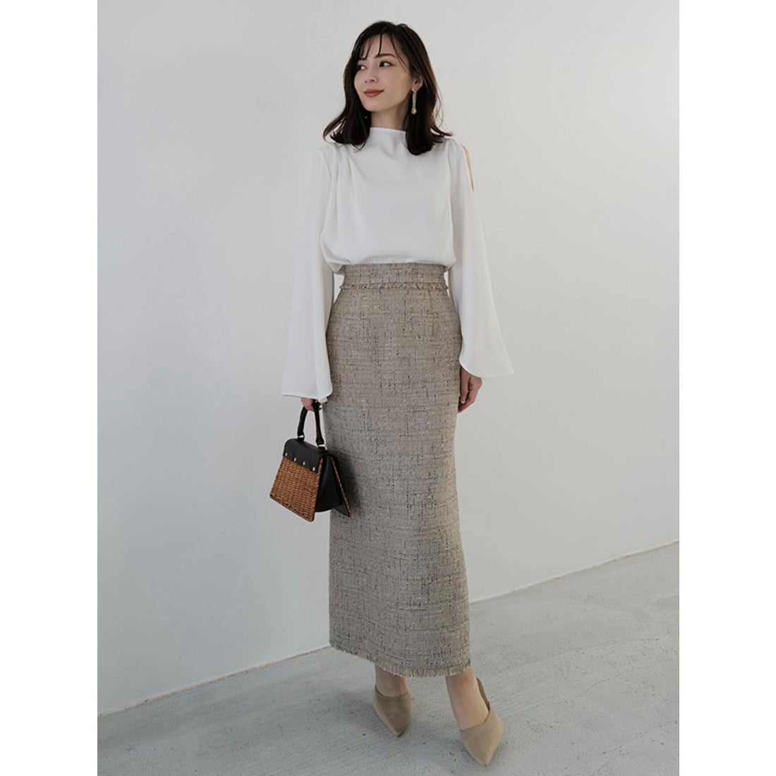 アニュアンス anuans アシメネックサテンブラウス （CORAL