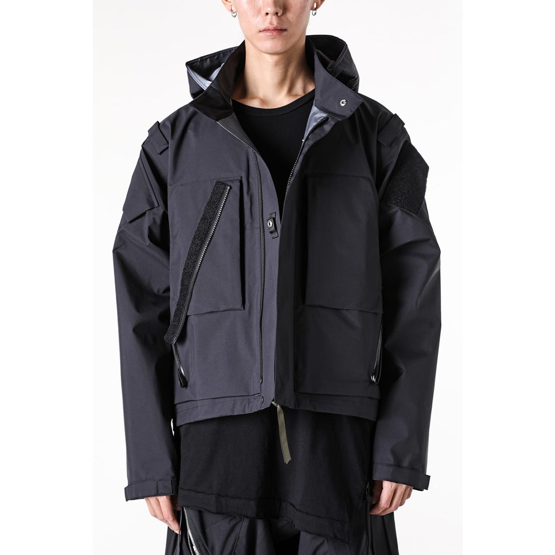 アクロニウム ACRONYM 3L Gore-Tex Interops Jacket （Black） -FASCINATE