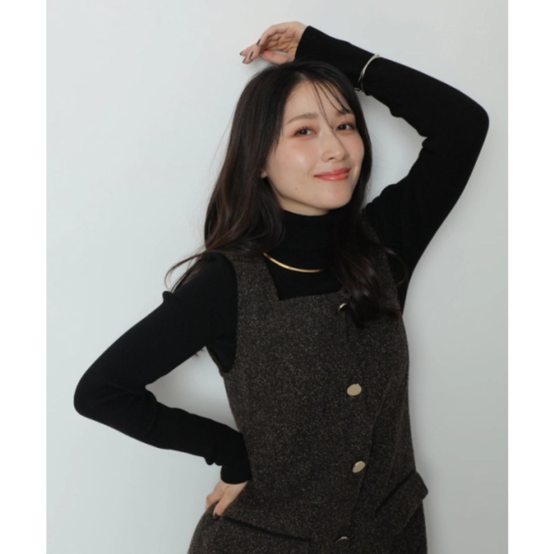 アプワイザー・リッシェ Apuweiser-riche スクエアネックミニ