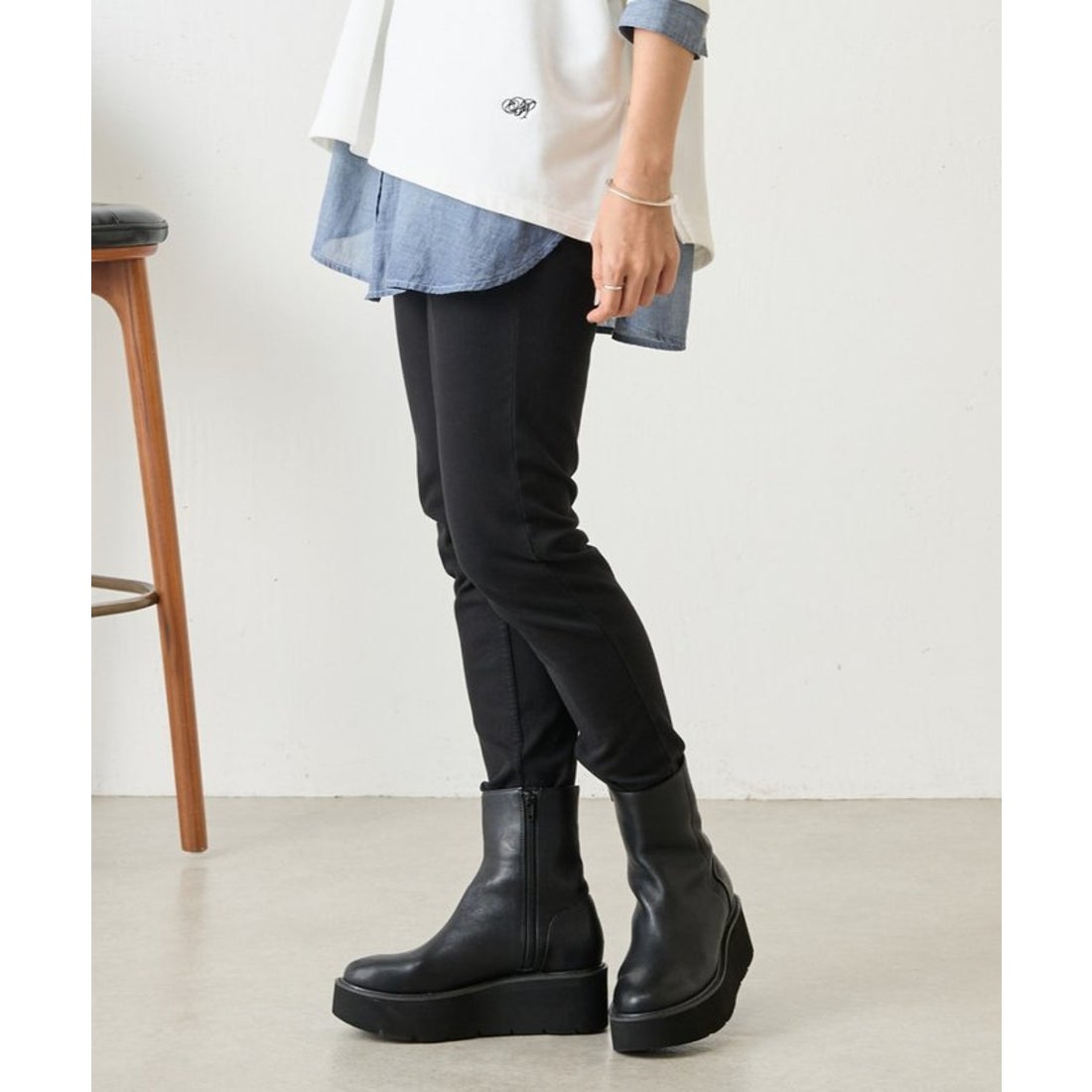 ビアズリー BEARDSLEY 《近日予約開始》レザーミドルブーツ （black