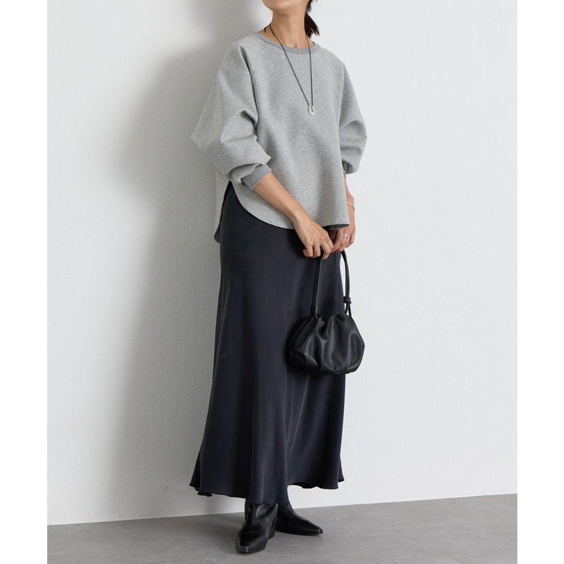 ビアズリー BEARDSLEY ダンボールサークルプルオーバー （gray