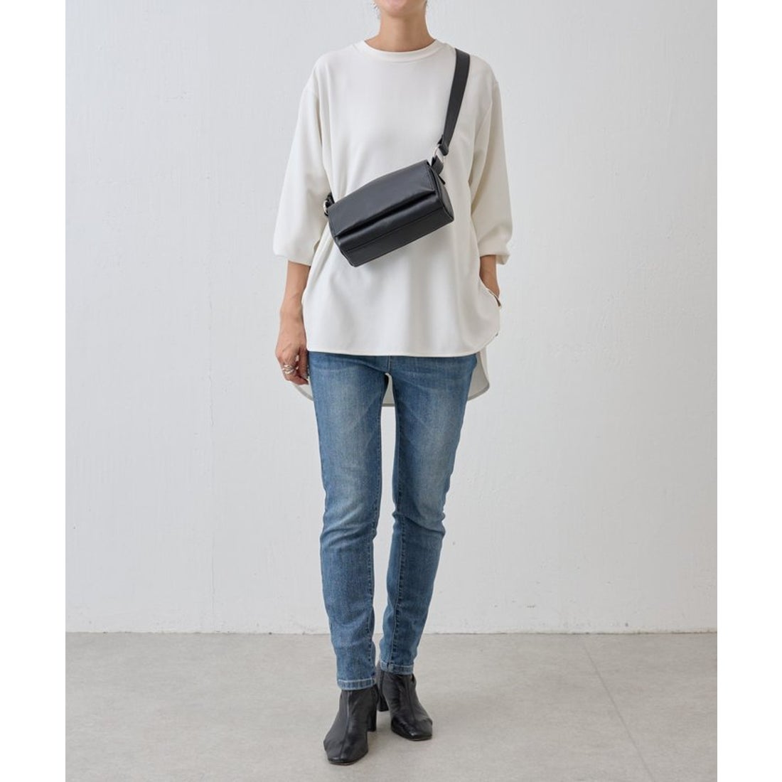 ビアズリー BEARDSLEY Tブラウス （black） - ファッション通販