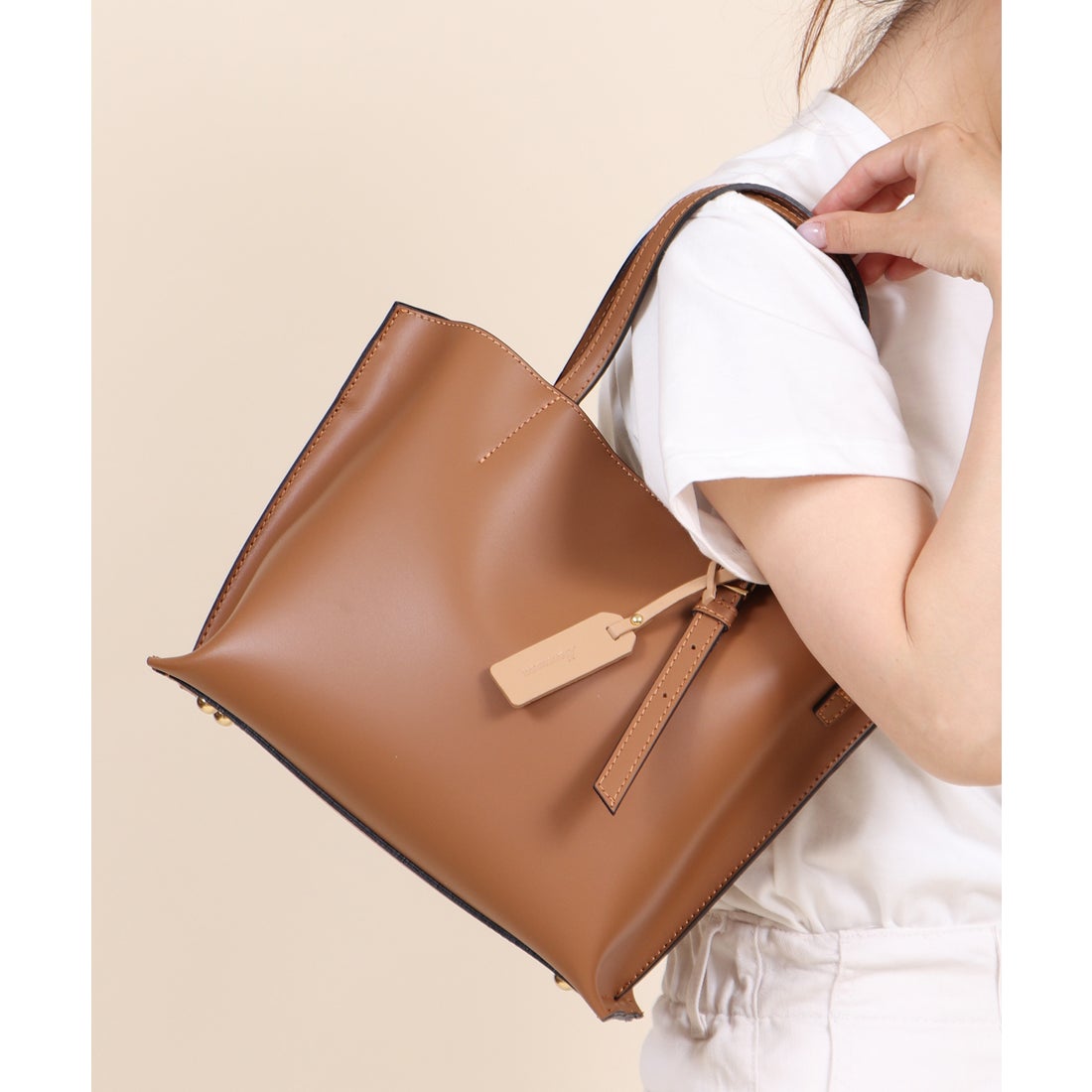 ベース BASE イタリア製本革三層トートバッグ （ベージュ） -靴