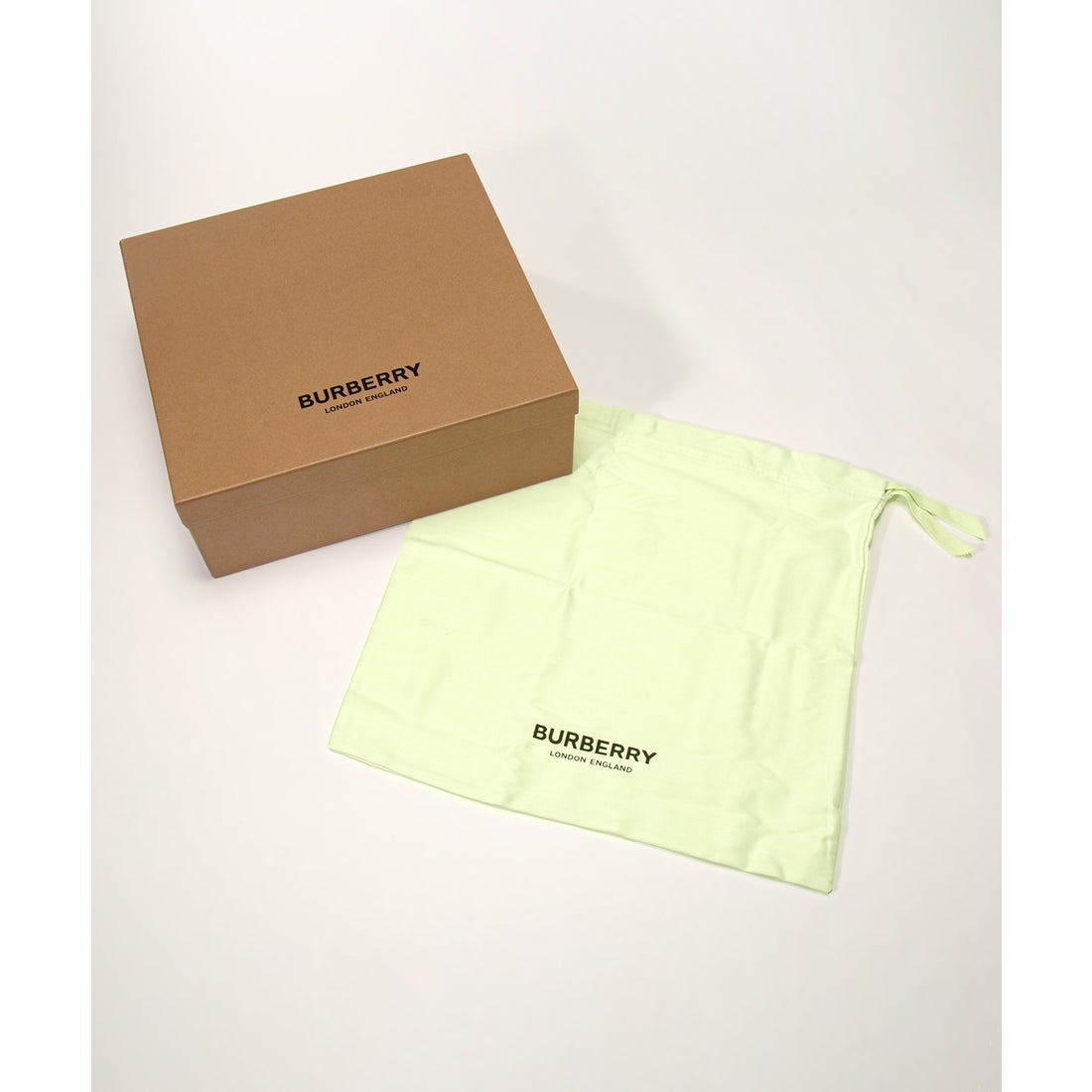 バーバリー BURBERRY 8056921 スニーカー メンズ シューズ アーサー