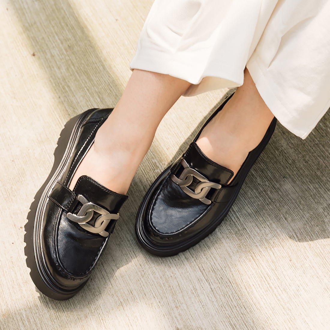 bussolaブソラ FIRENZE 本革撥水ボリュームソールローファー （SHEEP