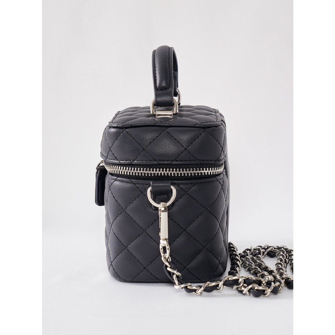 ダーリッチ Darich 【シルバーパーツ】キルティングスクエアミニバッグ