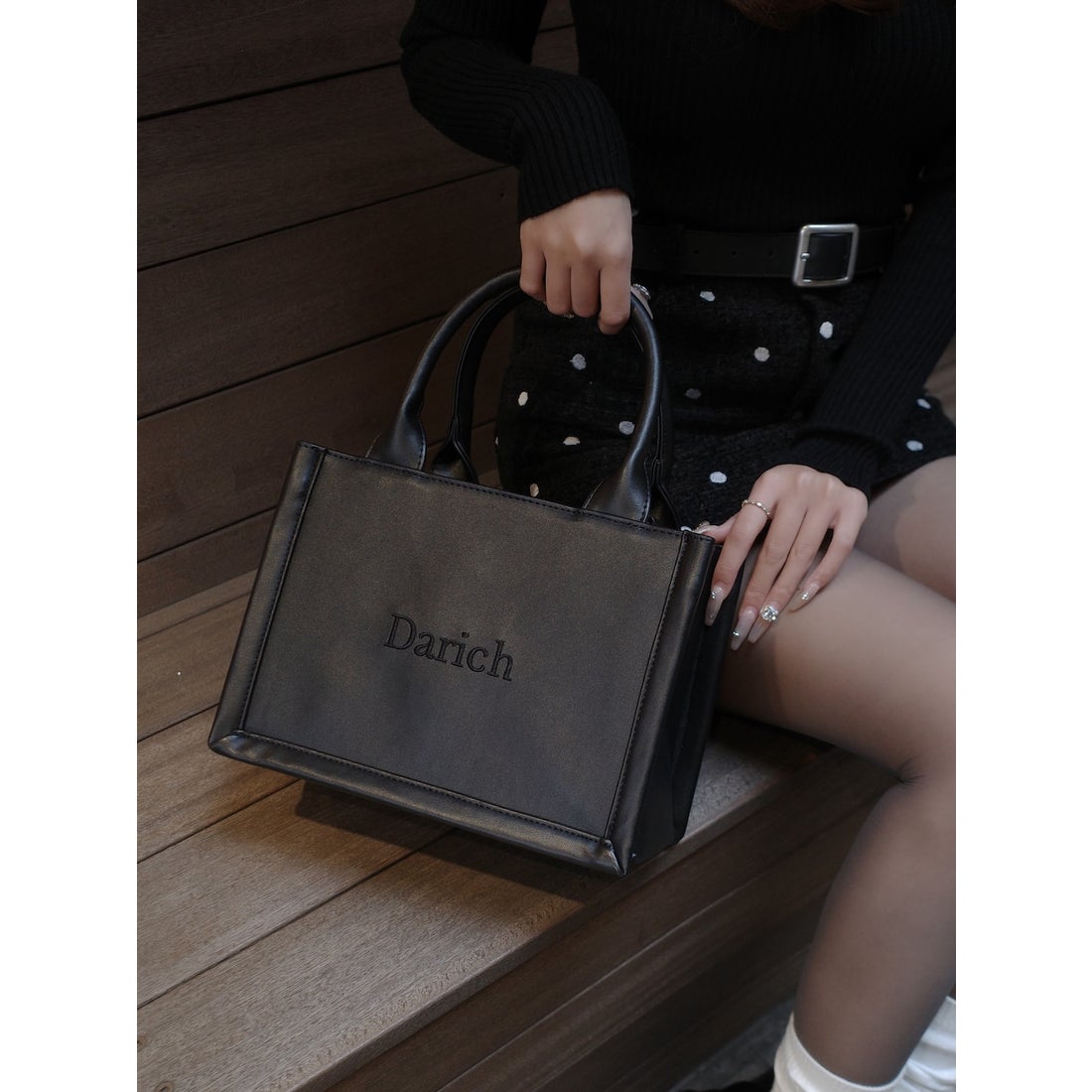 ダーリッチ Darich ロゴショルダーレザーミニトートバッグ （ブラック
