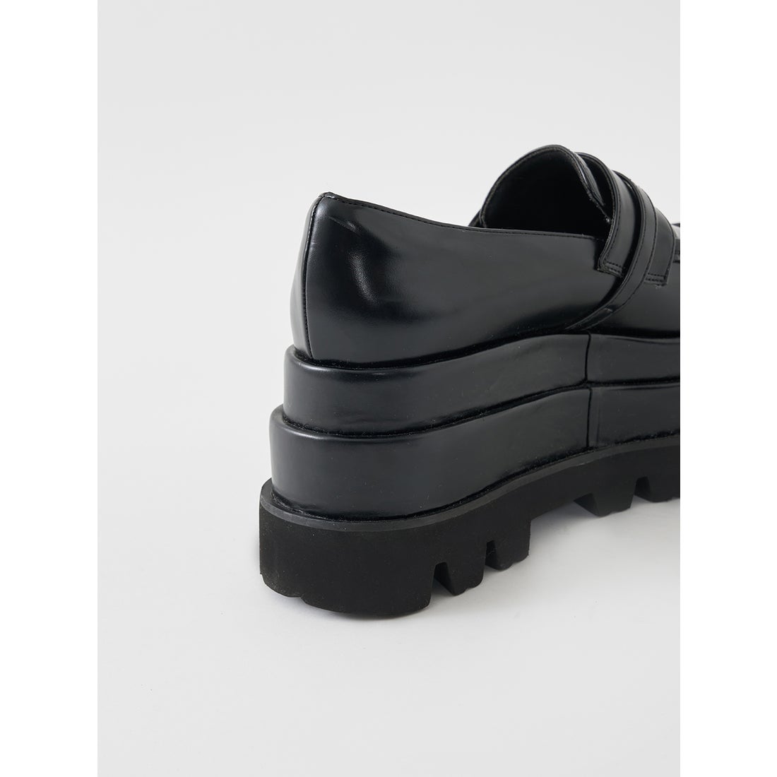 ダーリッチ Darich プラットフォームローファー （ブラック