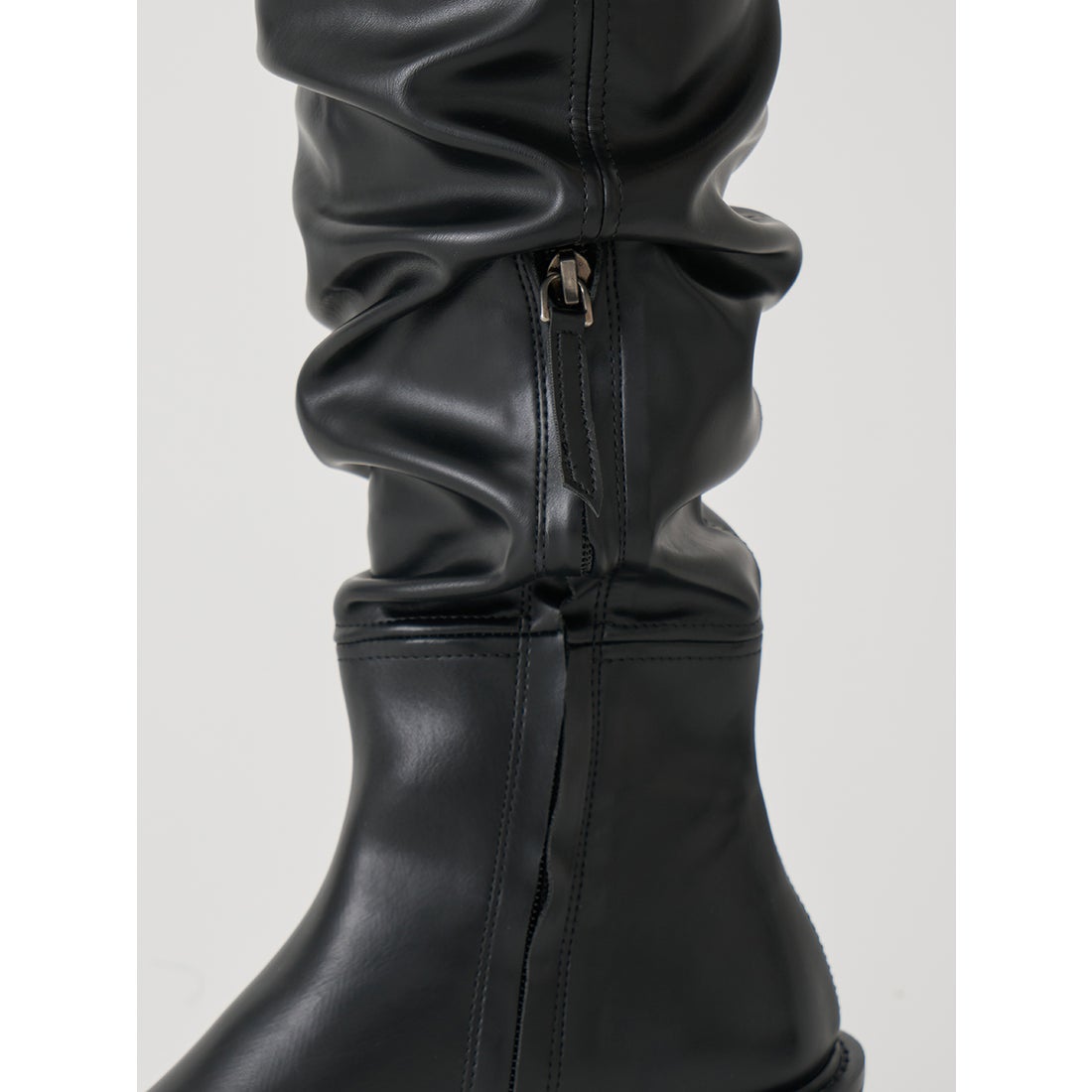 ダーリッチ Darich ソフトレザーニーハイブーツ （ブラック