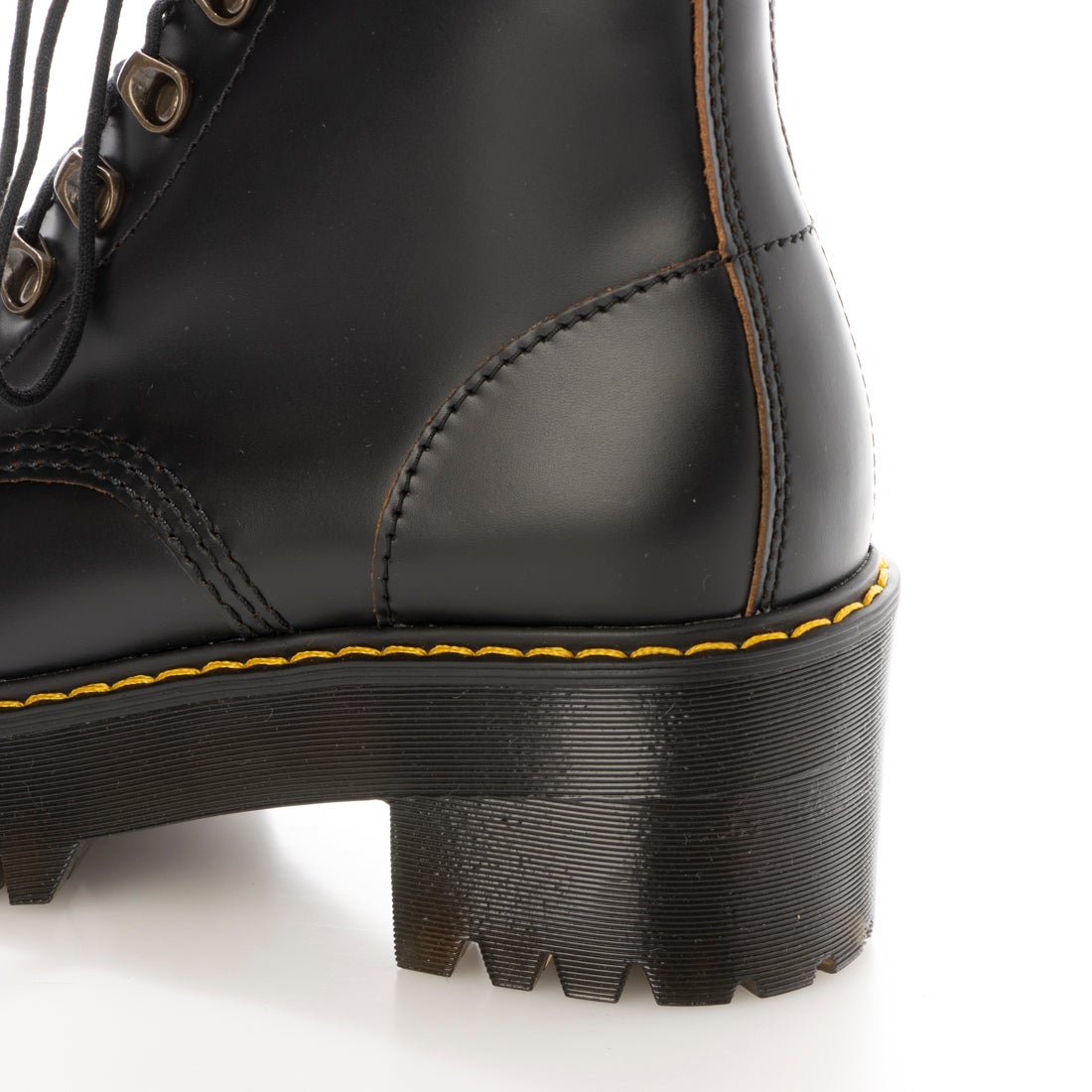 ドクターマーチン Dr.Martens レディース 7 フック ブーツ LEONA