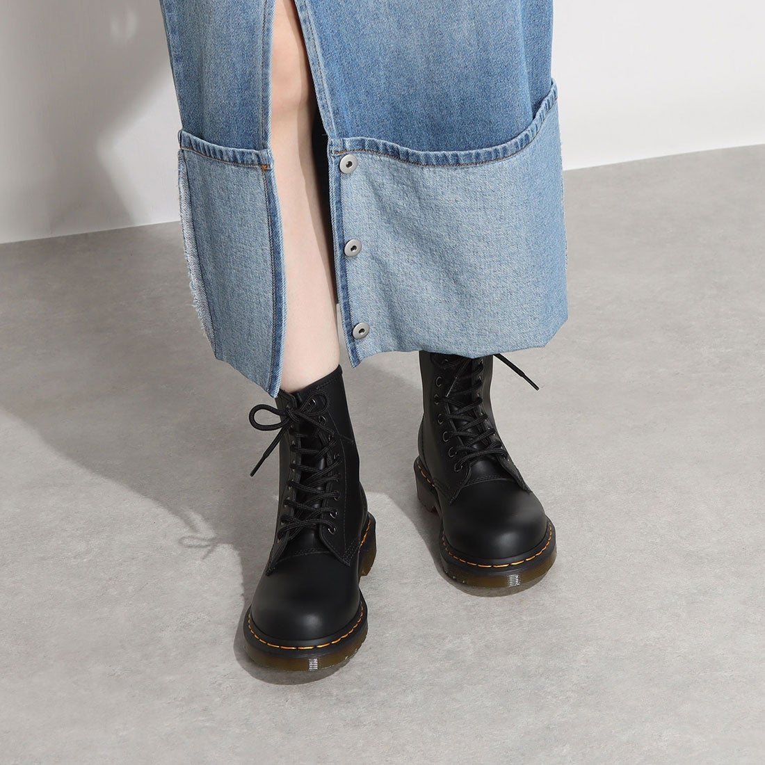 ドクターマーチン Dr.Martens レディース ブーツ 8ホール NAPPA 1460