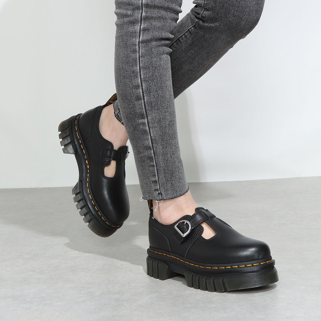 ドクターマーチン Dr.Martens レディース シューズ 厚底 QUAD NEOTERIC
